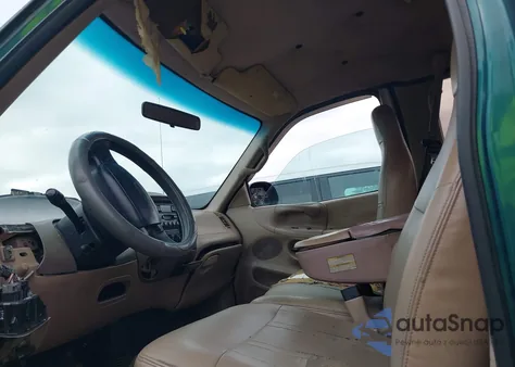 1997 Ford F-150 Lariat/Xl/Xlt from USA, damaged, VIN 1FTDX07W4VKC37013